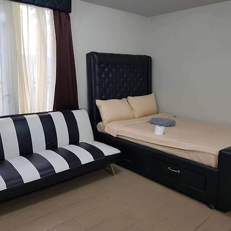 Apartmán Zg-150Newport Manila Exteriér fotografie